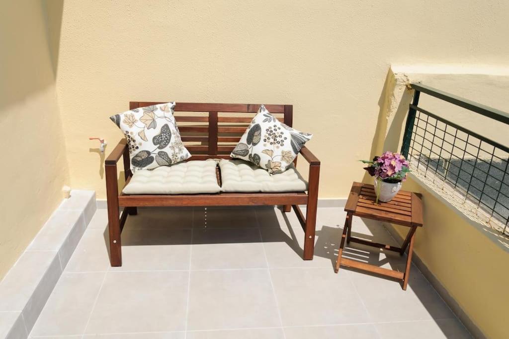 Apartamento Beautiful Seaside With Amazing View Atenas